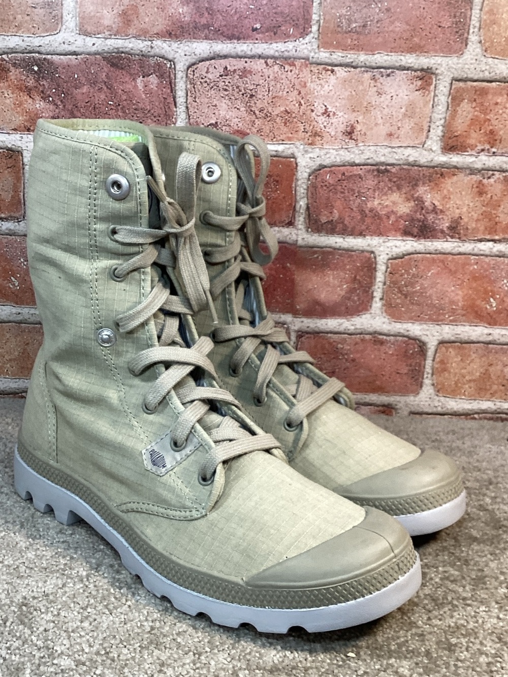 Palladium Baggy Canvas boots men’s size 10